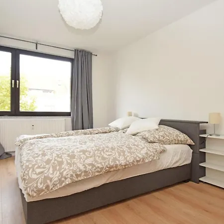 Apartment Air 1